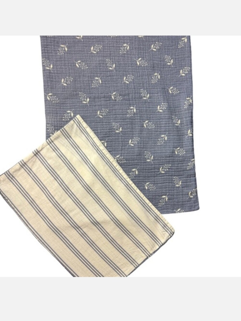 Blue Floral Standard Pillow Shams